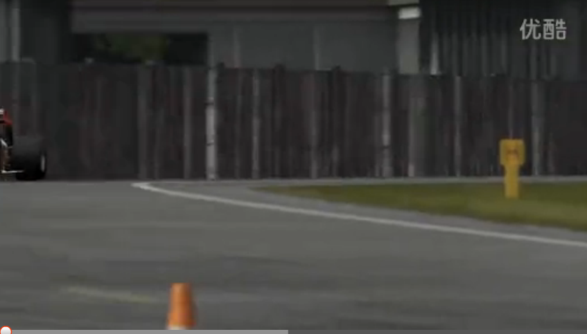 视频: 机场混战！布加迪威龙 法拉利LaFerrari 迈凯轮P1,莲花F1赛车！