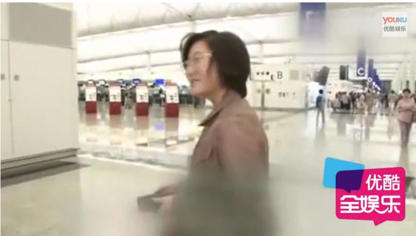 小龙女游学返港 首谈成龙:他是个陌生人