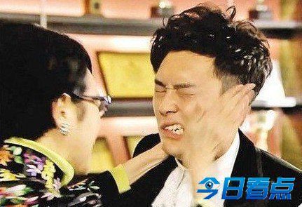 TVB男演员王浩信被连续掌掴24次 为何这么老套