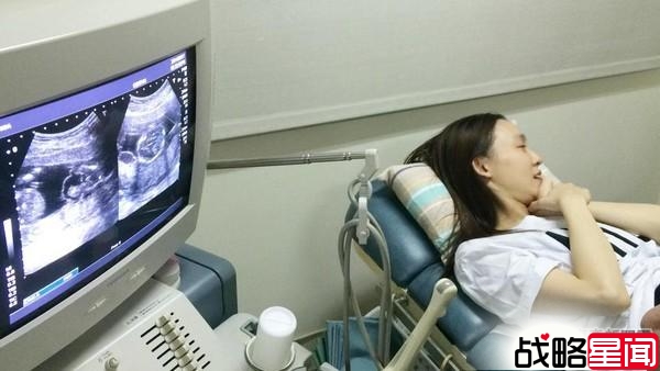 范玮琪大肚被指怀龙凤胎 黑人:平安健康就好