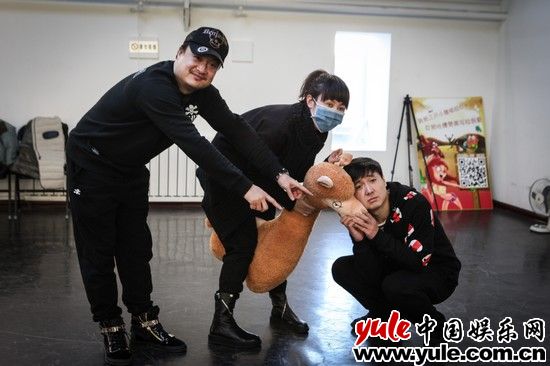 麻花春晚铁三角组合——马丽、沈腾、杜晓宇