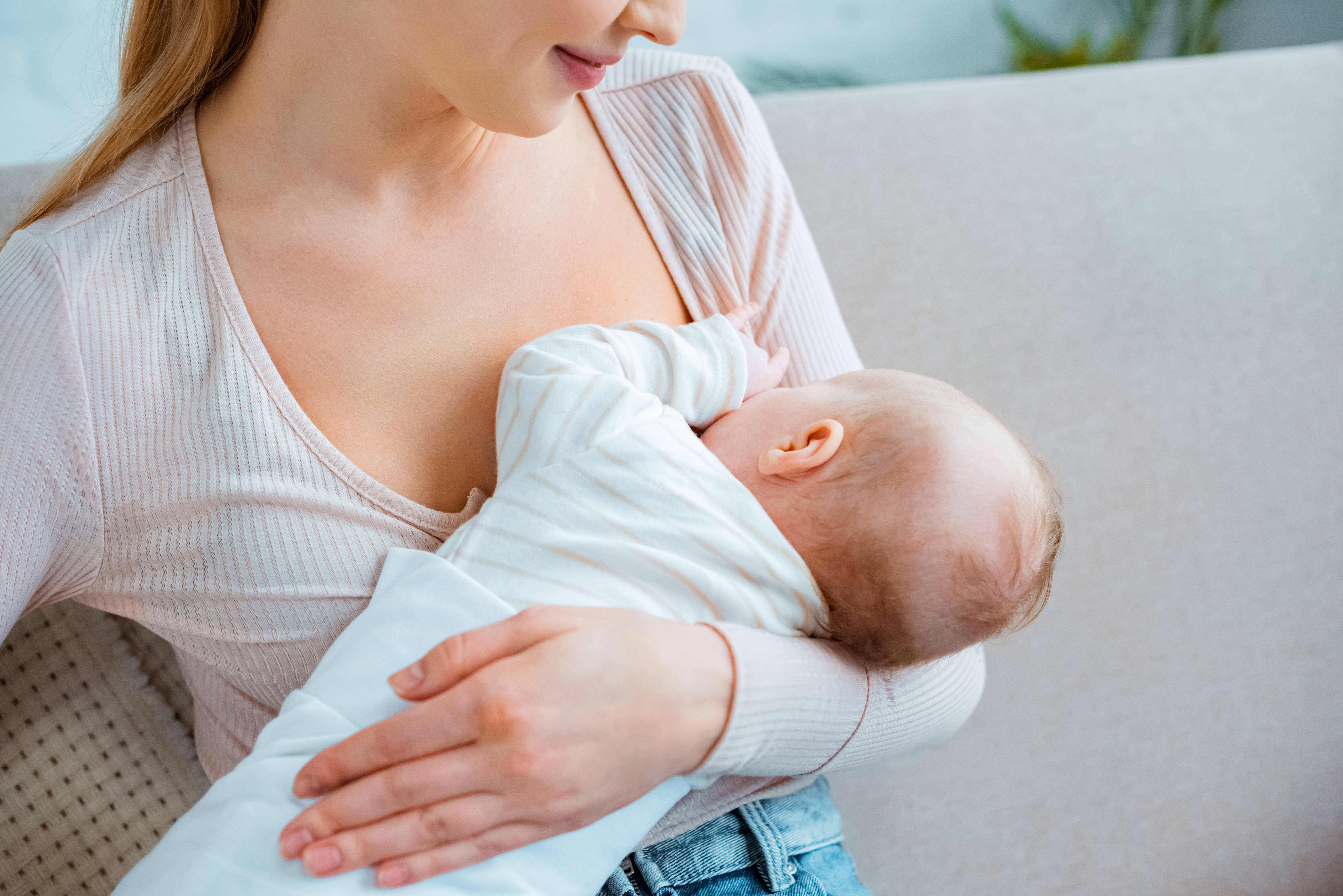 母乳冷藏能放多长时间(存母乳的正确方法)