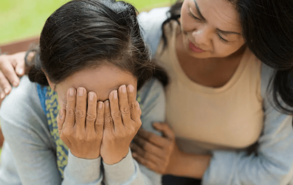 以前的女人生五六个孩子都没事,现在女性生一个娃都像打仗似的