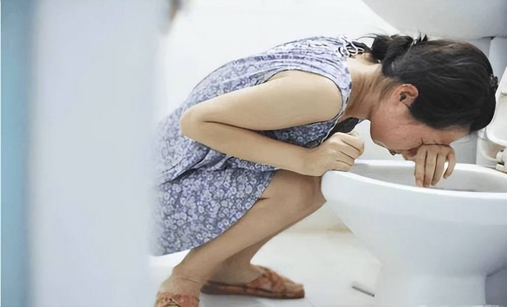 为什么有的人孕吐有的人不孕吐(孕期呕吐的缓解小妙招)