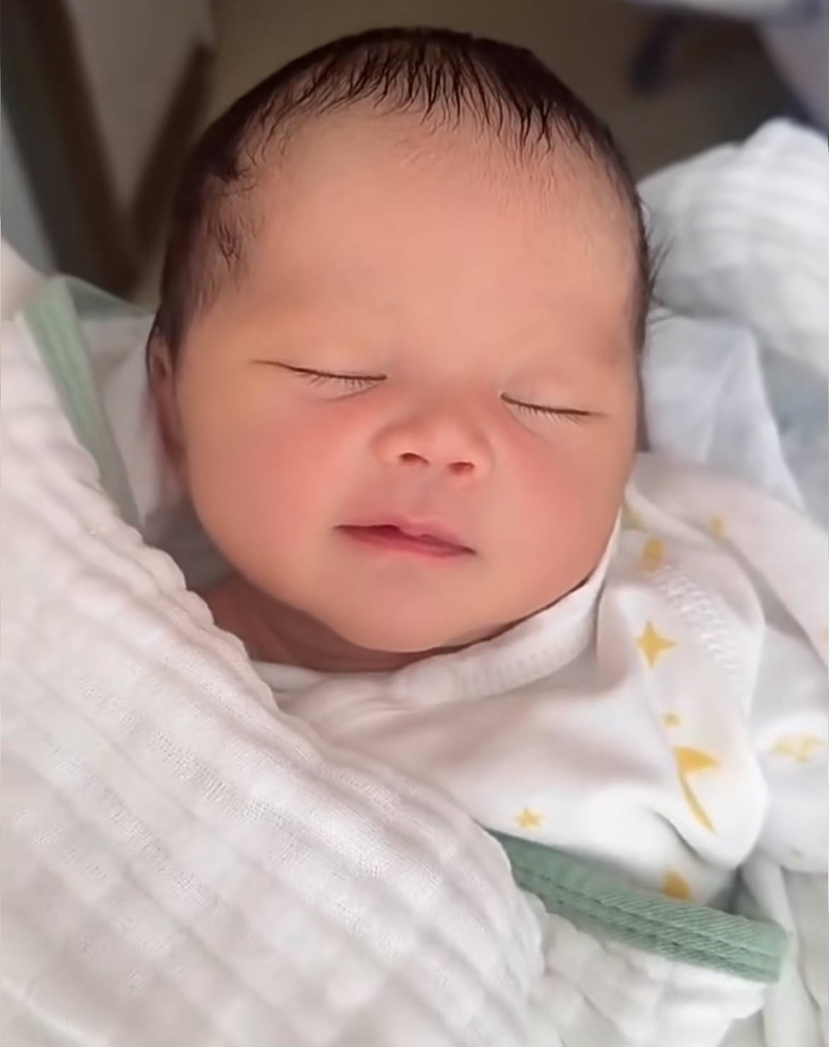 吃哪些食物能下奶和回奶？1分钟教你辨别哺乳期饮食禁忌