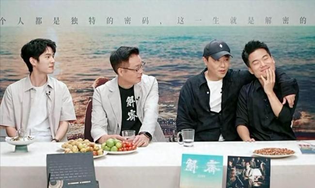 浙江行首日董宇辉访谈麦家，相约莫干山挖笋，达成五个里程碑！