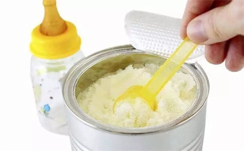 详解混合喂养的十大禁忌！混合可以一顿母乳一顿奶粉喂养吗