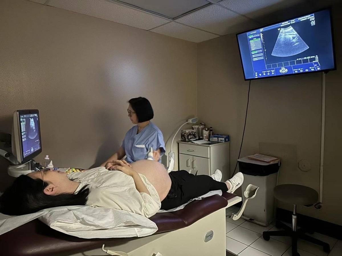 孕晚期胎动像心跳一样是怎么回事?可能是胎儿在打嗝