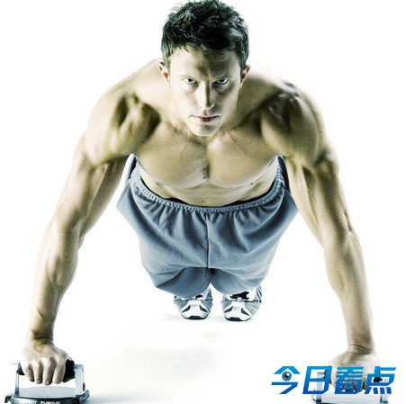 一男子带保镖去健身 称与会所有纠纷怕被打
