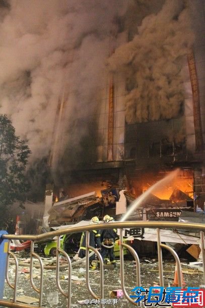 泸州商场连环爆炸4死多伤 疑天然气泄漏 
