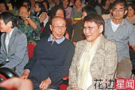 揭邵逸夫的两段情：恋方逸华45年 90岁娶了她