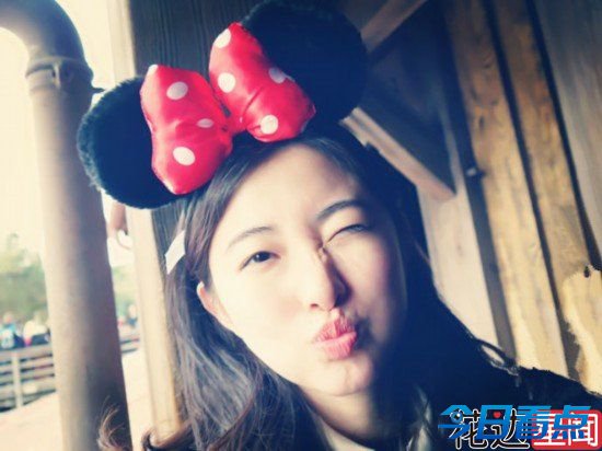 女博士大量美照惊艳网友 否认征男友过年