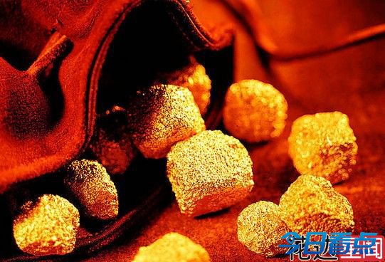 土豪订婚礼惹官非 澳籍男走私近6斤黄金获刑