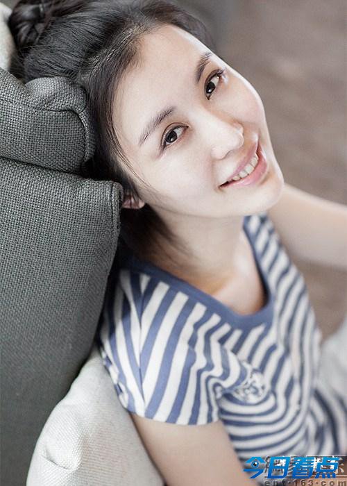 王石女友田朴珺首曝清新生活照