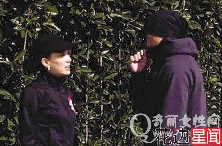 何润东秘恋7年女友曝光 不学刘德华隐婚