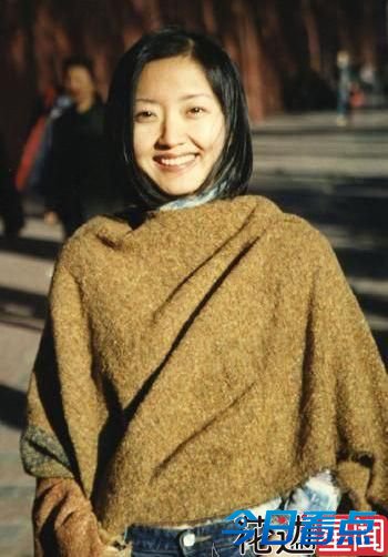 揭秘柴静显赫背景：从小住300年大宅4岁进小学
