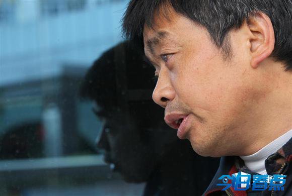 深圳保安治疗角膜炎变失明 医院疑假冒患者签字