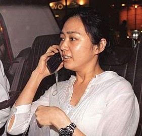 范玮琪造人失败 求神拜佛讲风水明星求子怀孕高招