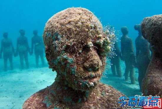 海底发现神秘人类 疑似特异外星人 神奇壮观
