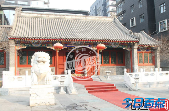 成龙张艺谋天价别墅VS宋祖英周迅北京豪宅