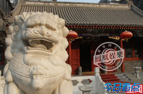 成龙张艺谋天价别墅VS宋祖英周迅北京豪宅