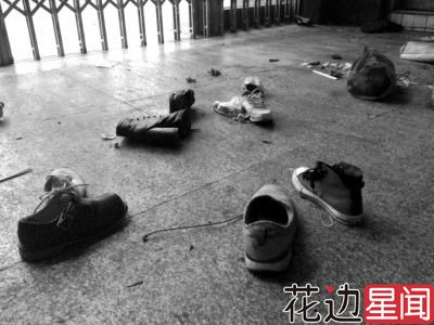 还原昆明火车站12分钟：公交车塞满伤员奔医院