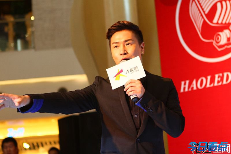 欧汉声携首张同名专辑亮相上海 18年等待终梦圆 