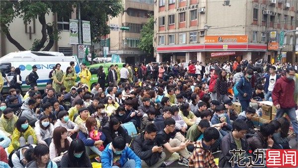 台湾学生继续占领台北
