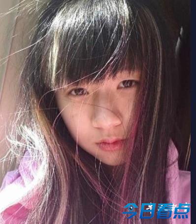 小彩旗老少恋获父母同意 男友大其14岁