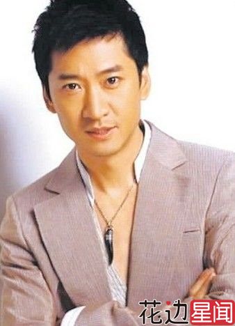 杨幂小S梦露 盘点口臭狐臭脚臭体味浓重的明星