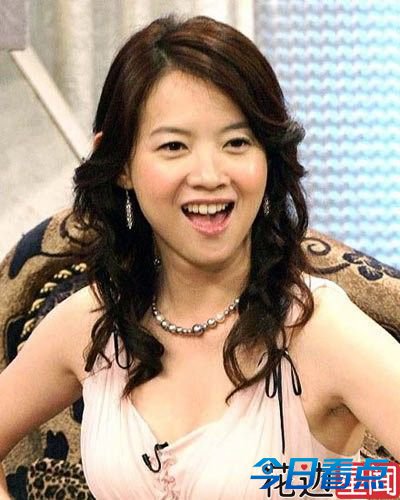 杨幂小S梦露 盘点口臭狐臭脚臭体味浓重的明星