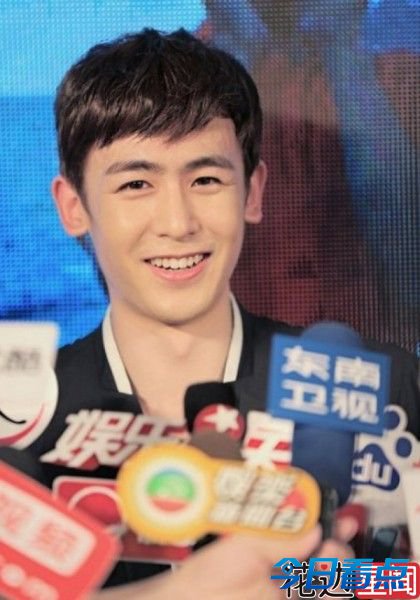 点击图片进入下一页