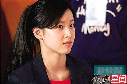 奶茶妹妹当主持人清纯抢镜 盘点奶茶妹造型