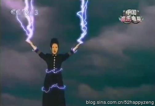 揭秘十大明星昔日跑龙套囧照