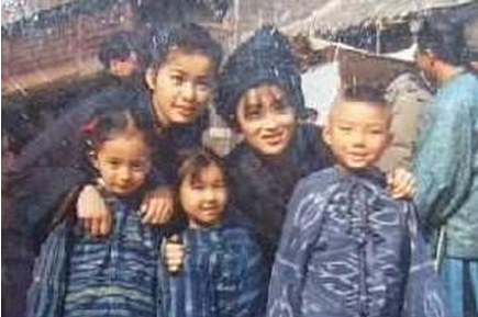 揭秘十大明星昔日跑龙套囧照