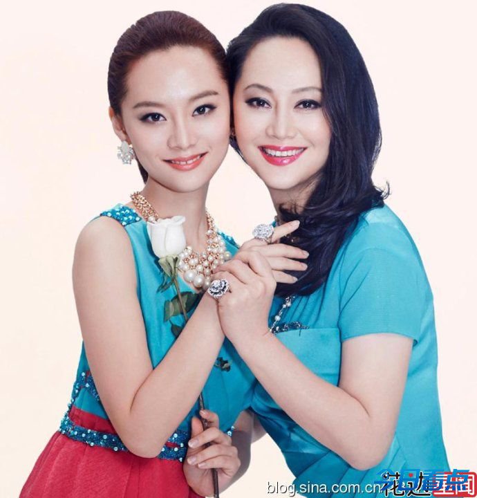 李小璐刘亦菲 那些比女儿还美的星妈