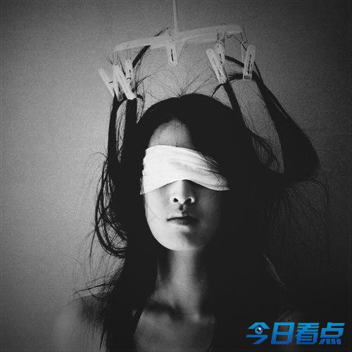 女子被绑架10年受宠如女王