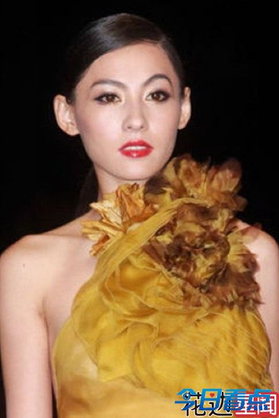 范冰冰张柏芝靠实力上位 女星变土豪手段