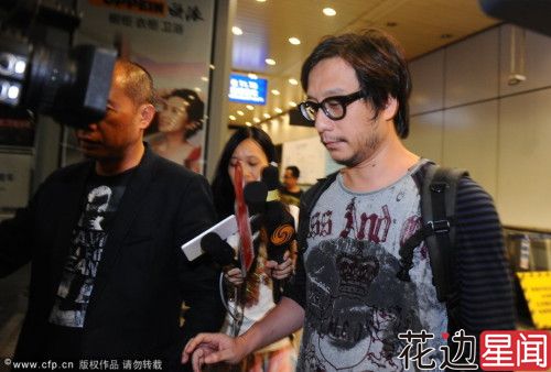 彭顺赎罪陪女儿 李心洁摘婚戒心结未解