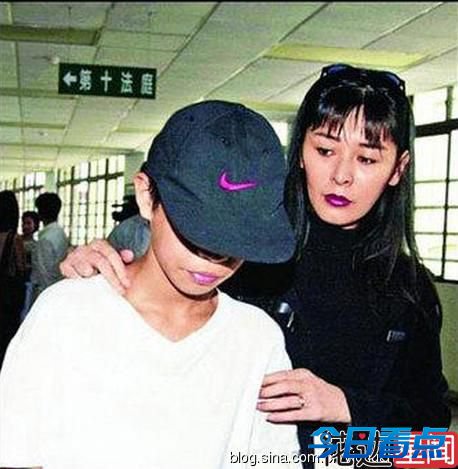 小龙女等私生子现状惨淡 都被亲爹抛弃