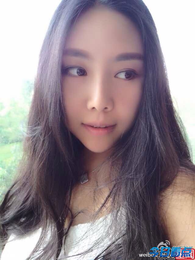 纪敏佳一秒变angelababy 女星整容犹如换张脸