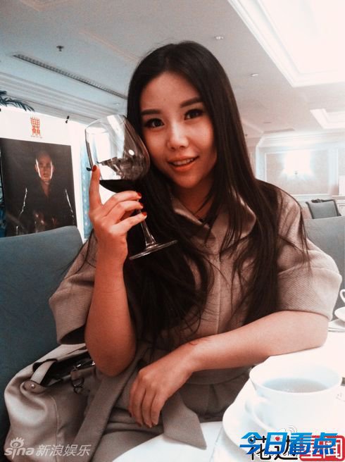 纪敏佳一秒变angelababy 女星整容犹如换张脸