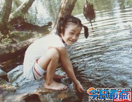 汤唯成长史 靠李安裸戏一举成名 海量童年照曝光