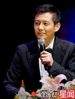 央视一姐私生活混乱 曾与6位高层有染