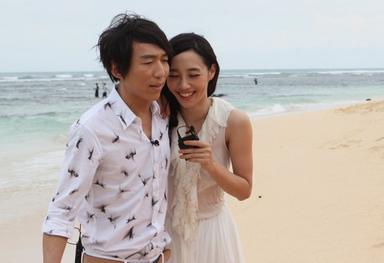 胡海泉妻女首曝光 隐婚多年女儿双全