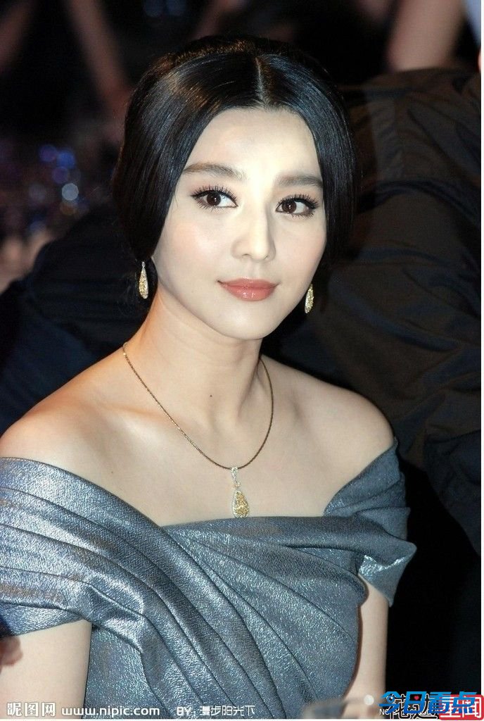 疑郭美美趴大肚皮不雅照曝光 熊乃瑾躺枪
