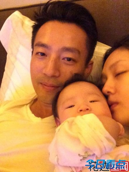 汪小菲曝大S婴儿期丑照 称女儿更像老婆