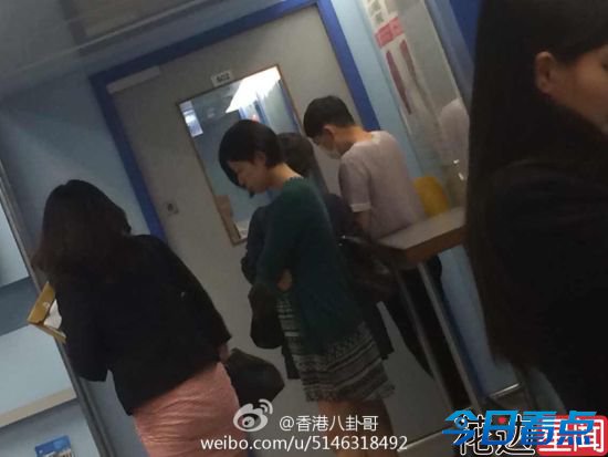 网友曝宋丹丹办理入港籍手续