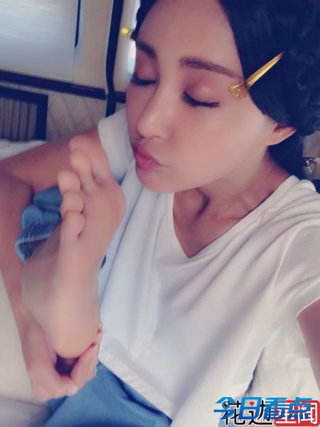 闻脚大汉-张歆艺