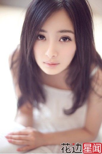 张歆艺闻脚叫板杨幂 明星脚臭口臭伤不起